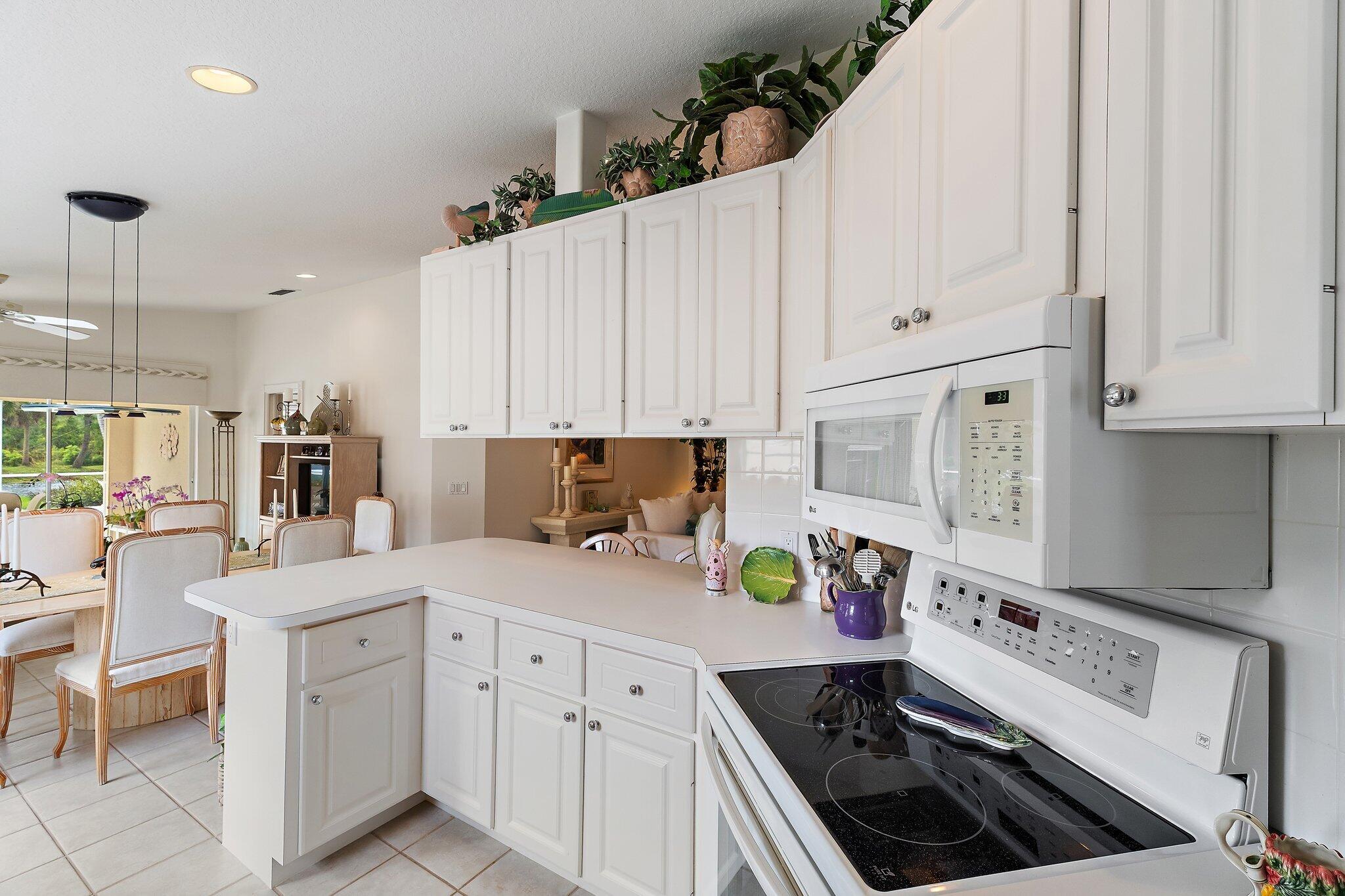 DOUBLE TREE - Residential