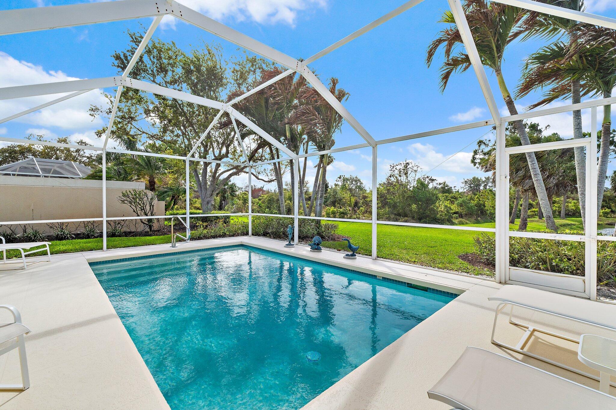 DOUBLE TREE - Residential