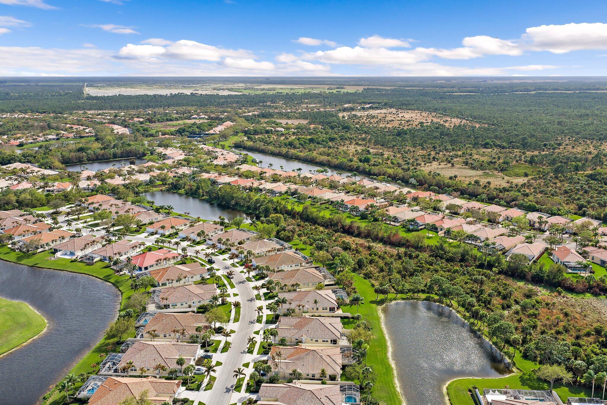 DOUBLE TREE - Residential