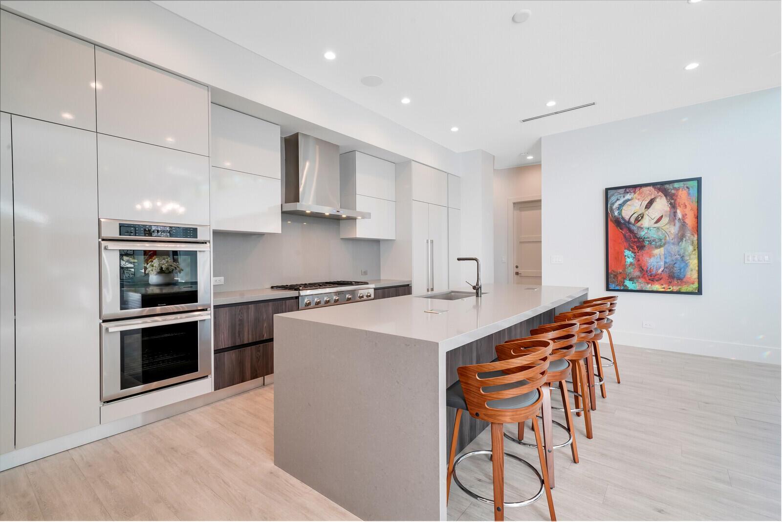 CORAL RIDGE COUNTRY CLUB - Residential Lease