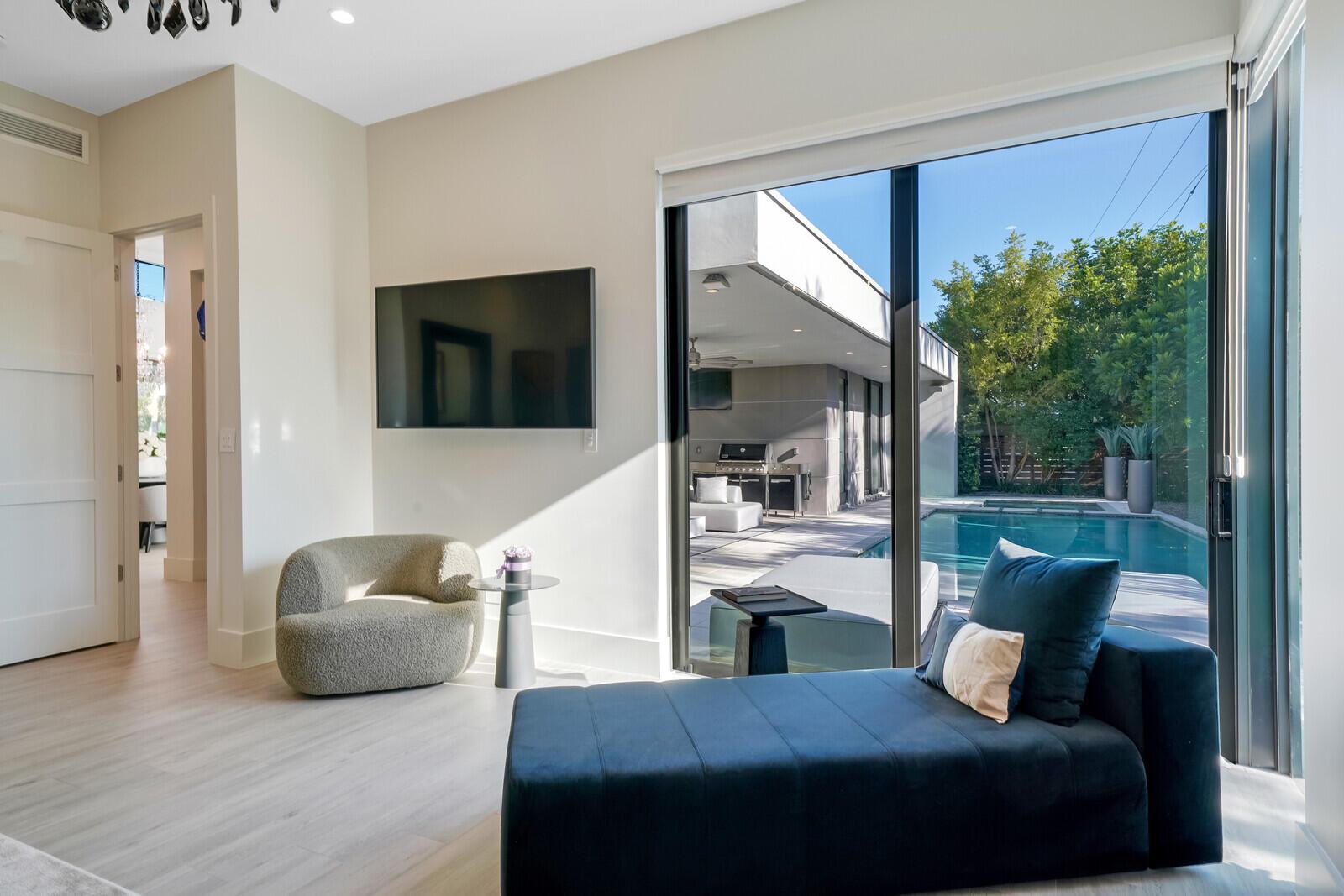 CORAL RIDGE COUNTRY CLUB - Residential Lease