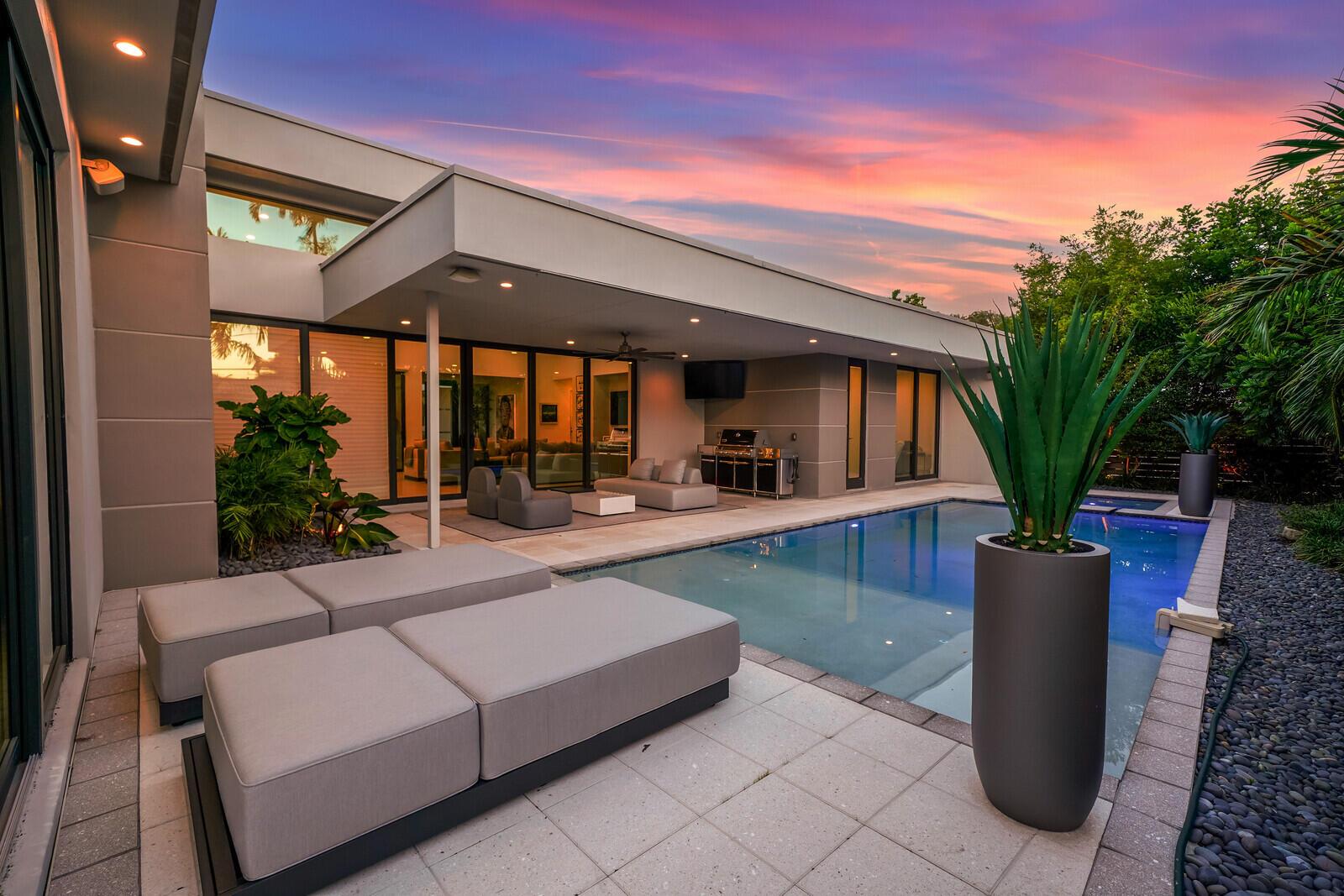 CORAL RIDGE COUNTRY CLUB - Residential Lease