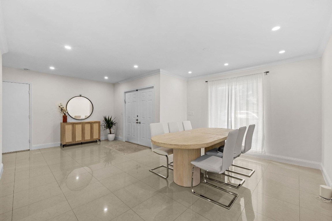 Emerald Hills Sec 3 83-27 - Residential