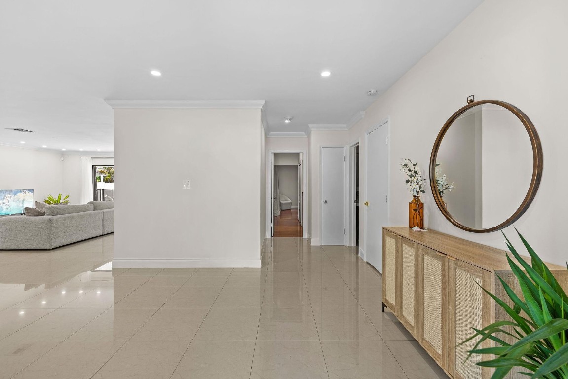 Emerald Hills Sec 3 83-27 - Residential