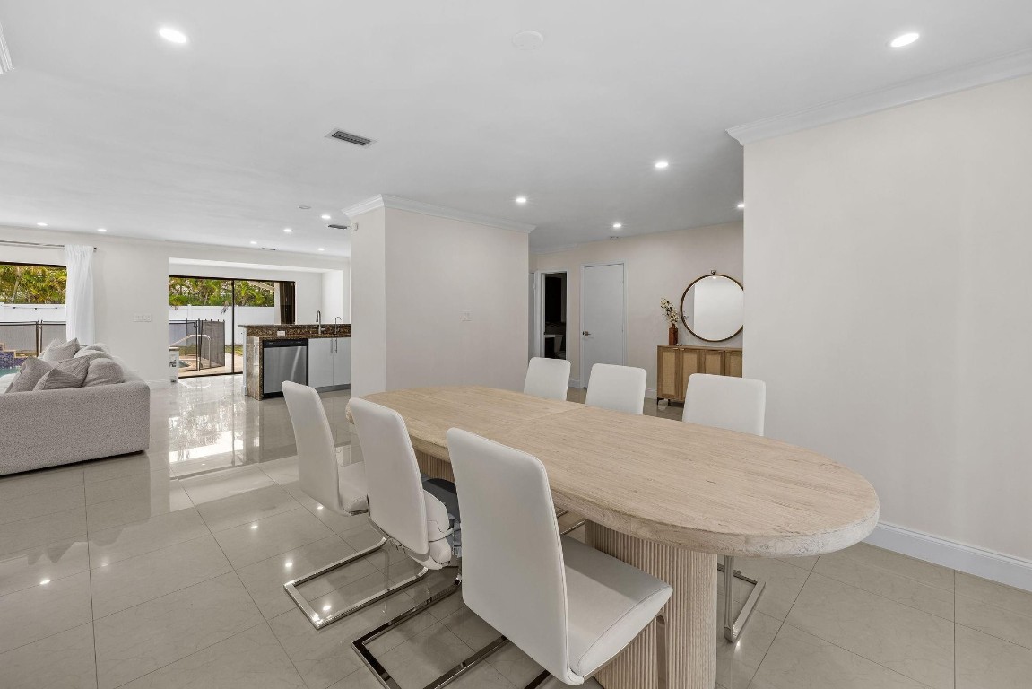 Emerald Hills Sec 3 83-27 - Residential