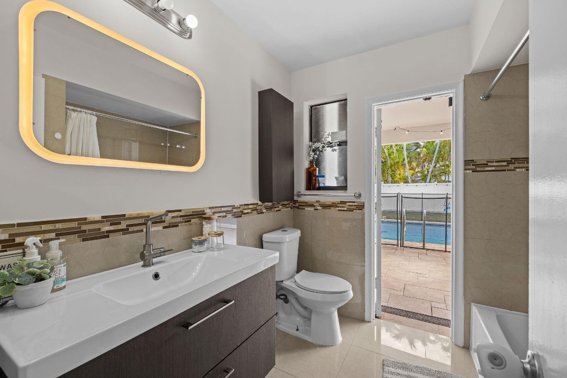 Emerald Hills Sec 3 83-27 - Residential