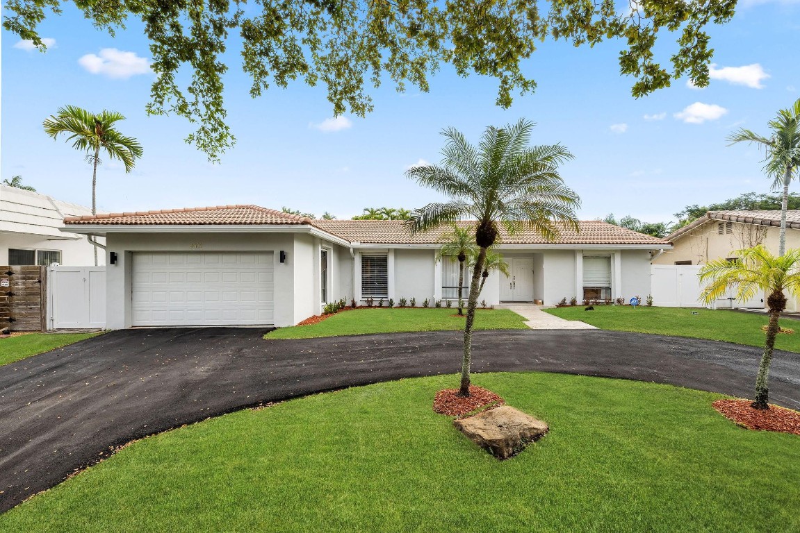 Emerald Hills Sec 3 83-27 - Residential