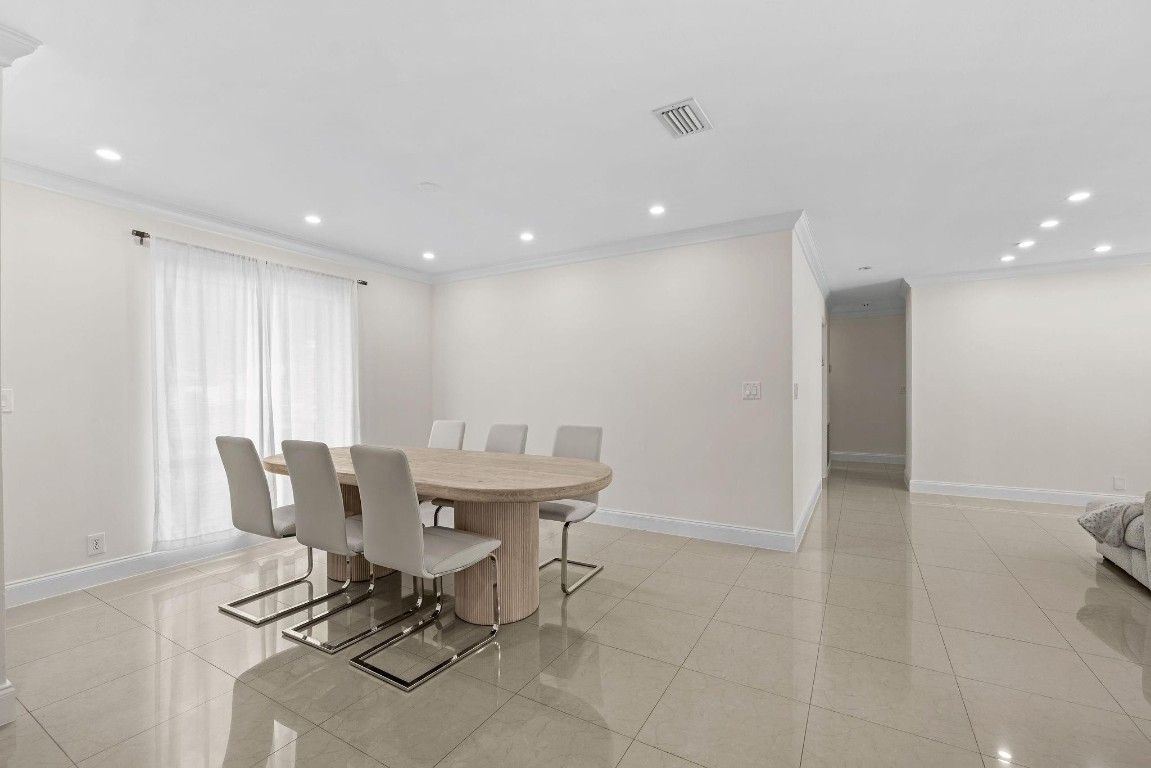 Emerald Hills Sec 3 83-27 - Residential