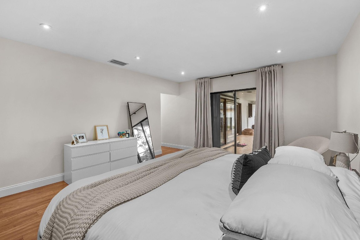 Emerald Hills Sec 3 83-27 - Residential