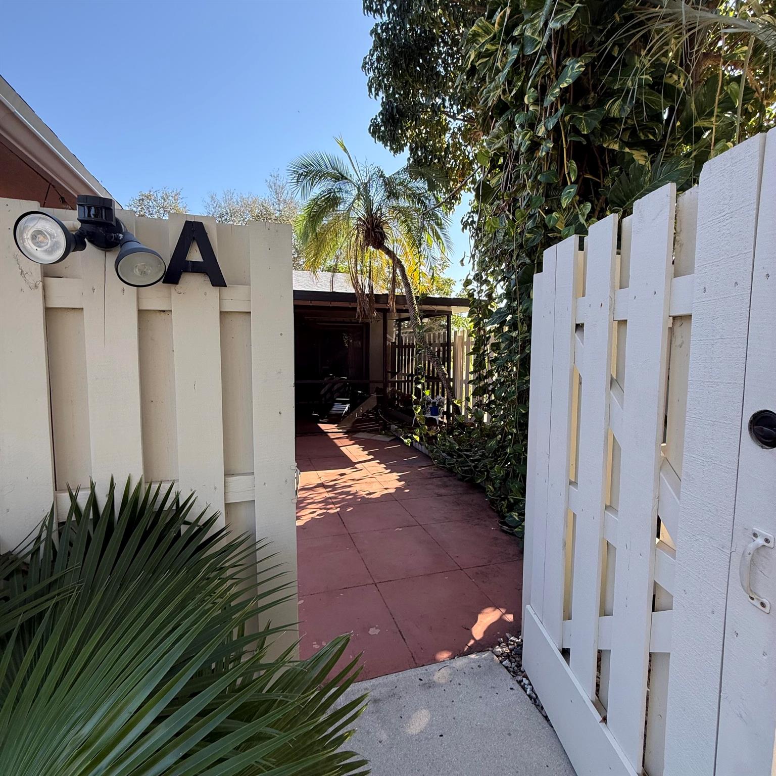 RAINBERRY BAY SEC 2 - Residential