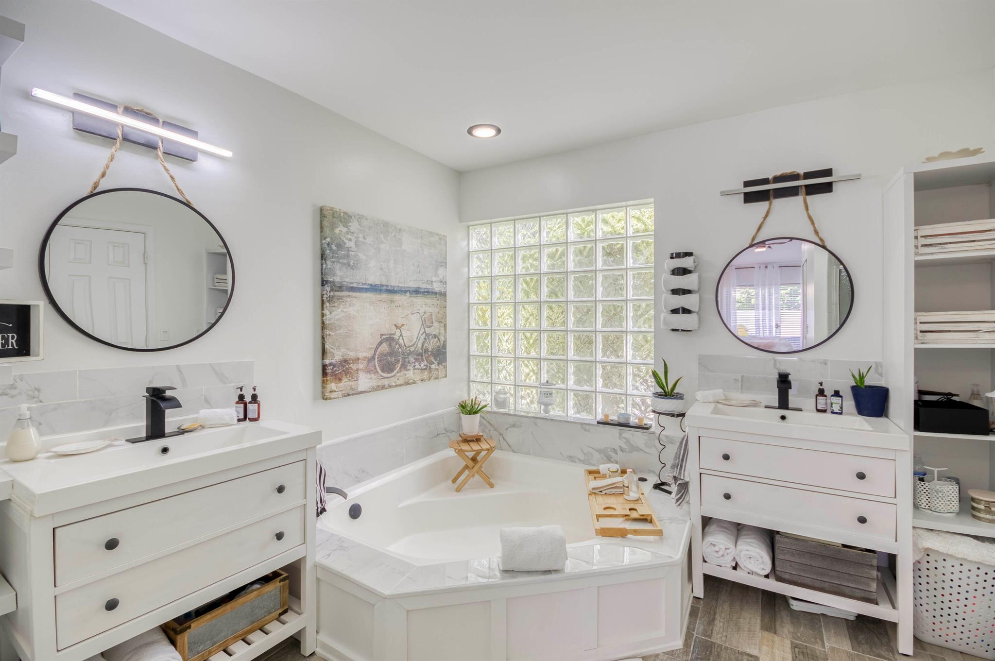 Whitehorse Estates - Residential Lease