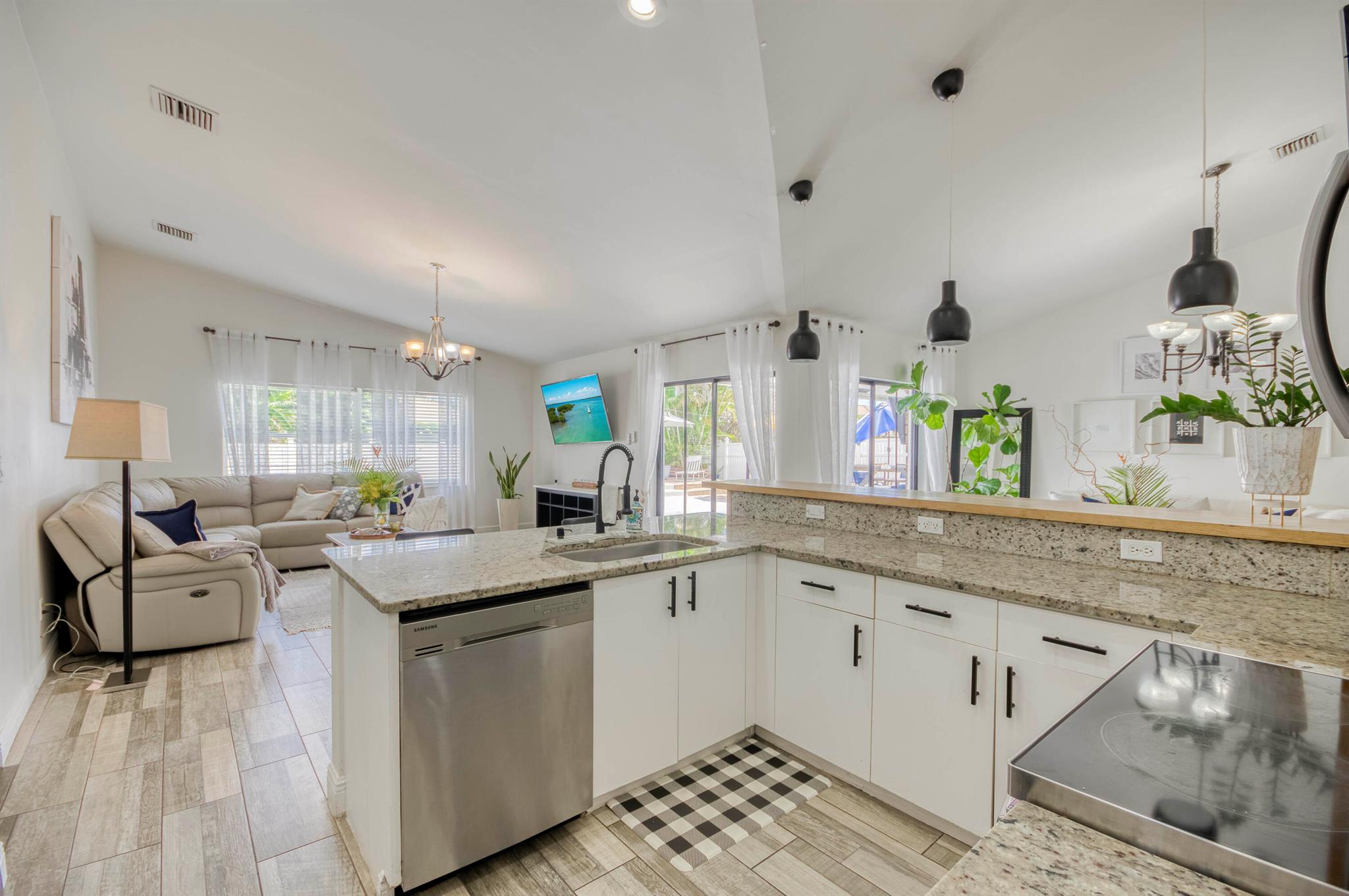 Whitehorse Estates - Residential Lease