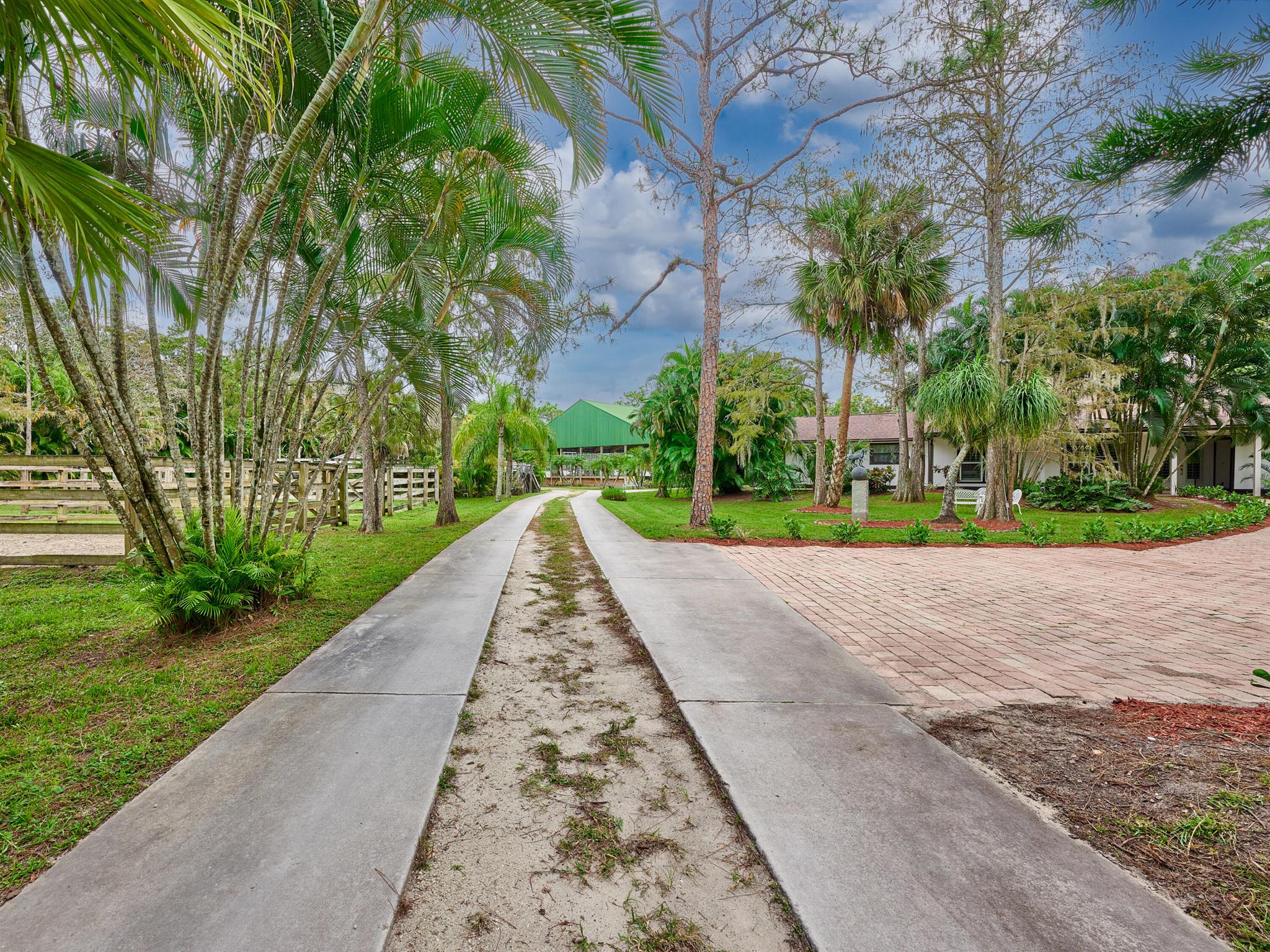 18238 128th Trail N