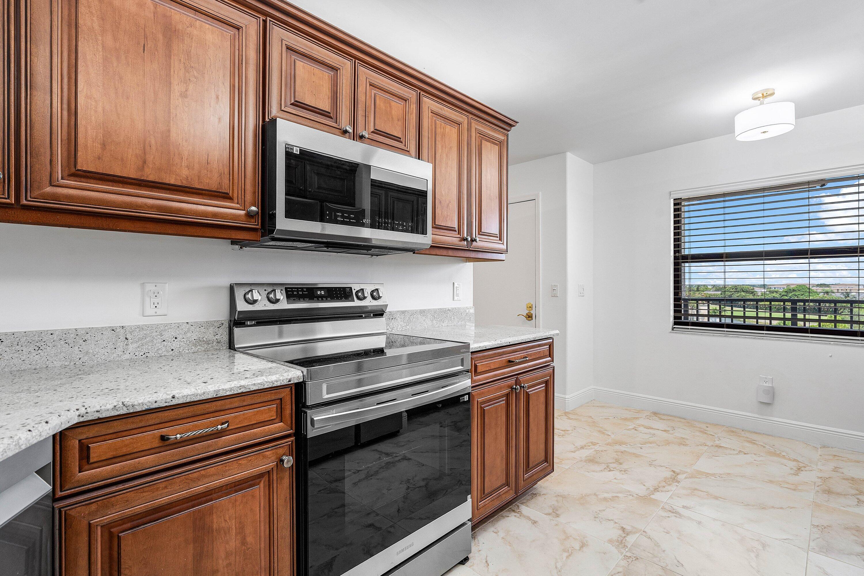 PATIOS OF BOCA BARWOOD CONDO - Residential