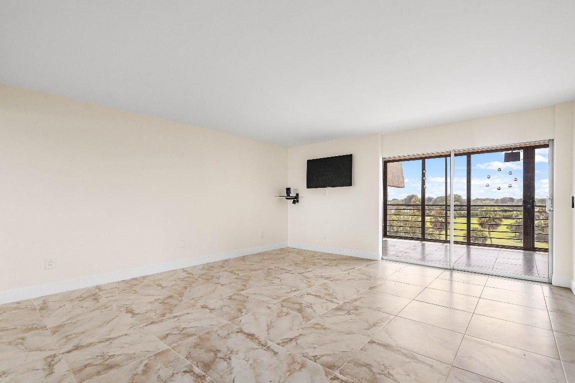 PATIOS OF BOCA BARWOOD CONDO - Residential