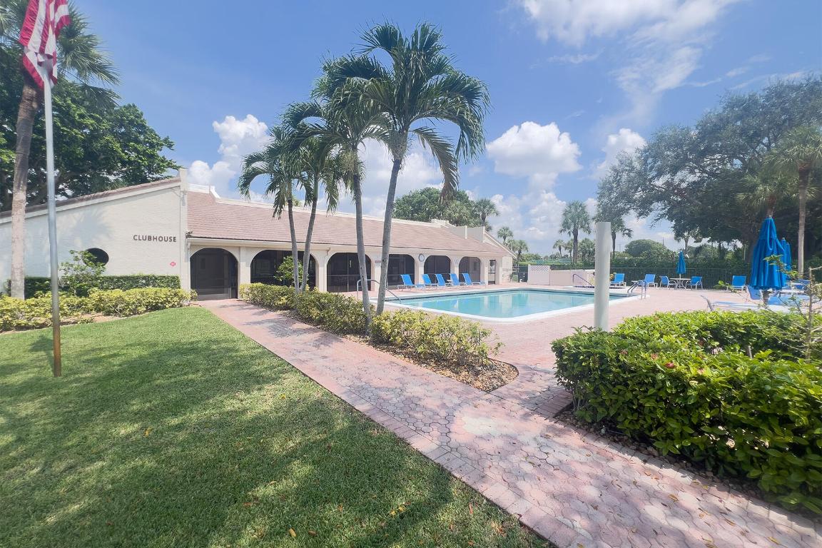 PATIOS OF BOCA BARWOOD CONDO - Residential