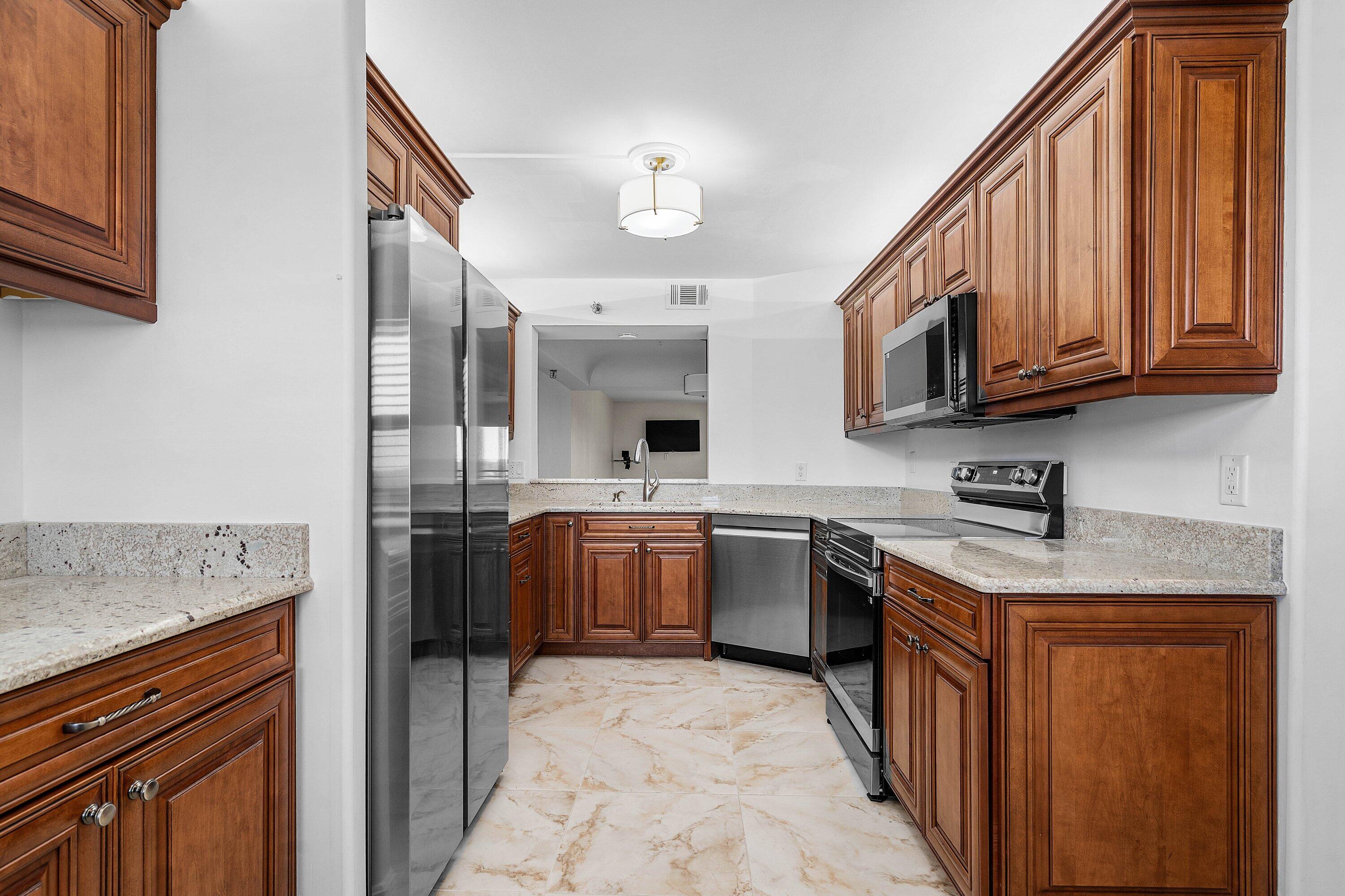 PATIOS OF BOCA BARWOOD CONDO - Residential