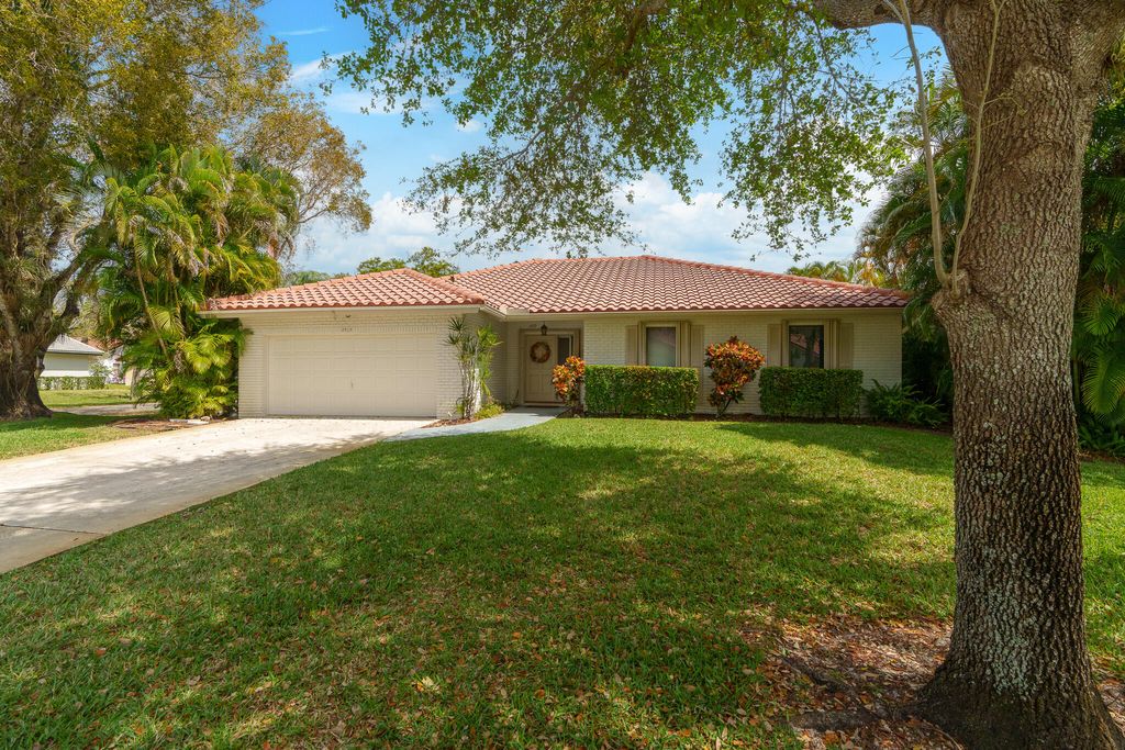 Photo of 3919 NW 72nd Drive, Coral Springs, FL 33065 (MLS # R10970288)
