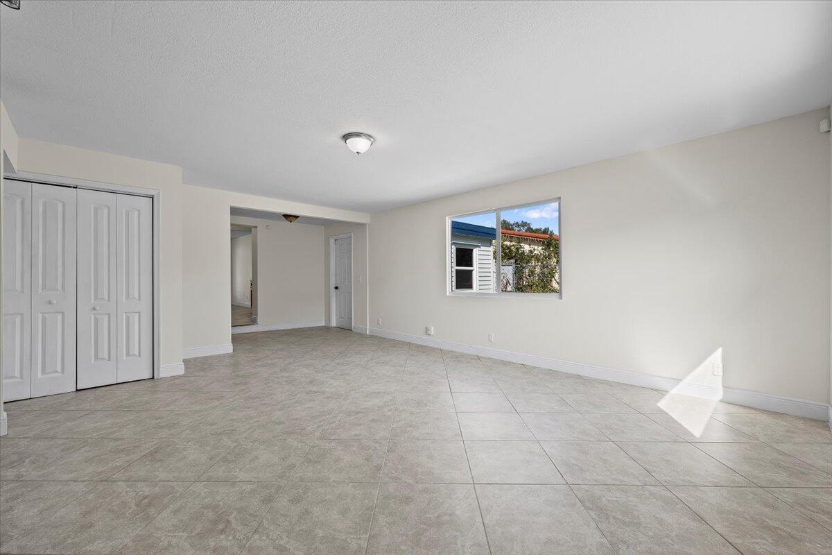 LAKE WORTH TOWN OF ADD 1 - Residential