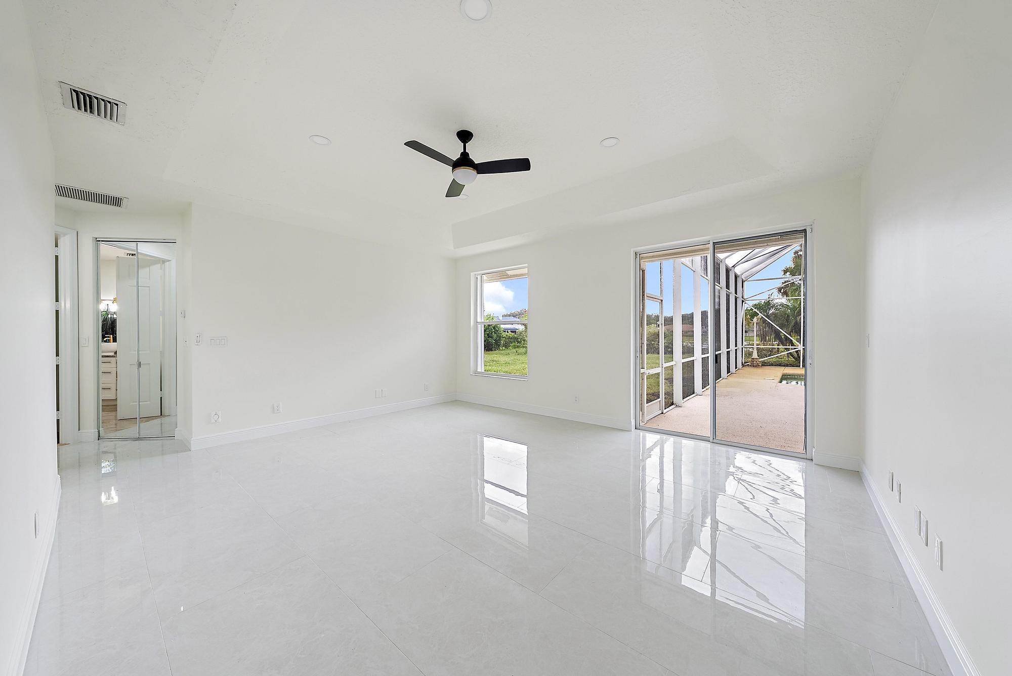 WHISPERING TRAILS 2 - Residential