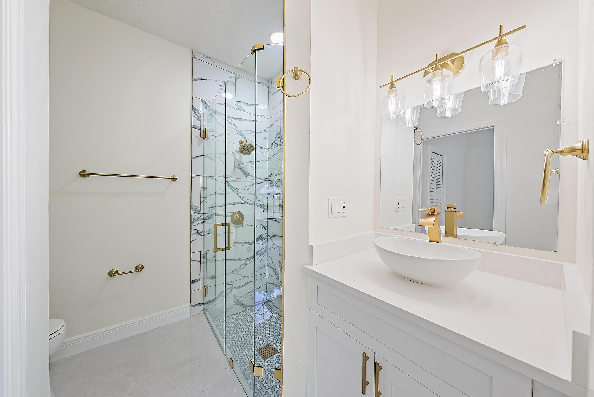 WHISPERING TRAILS 2 - Residential