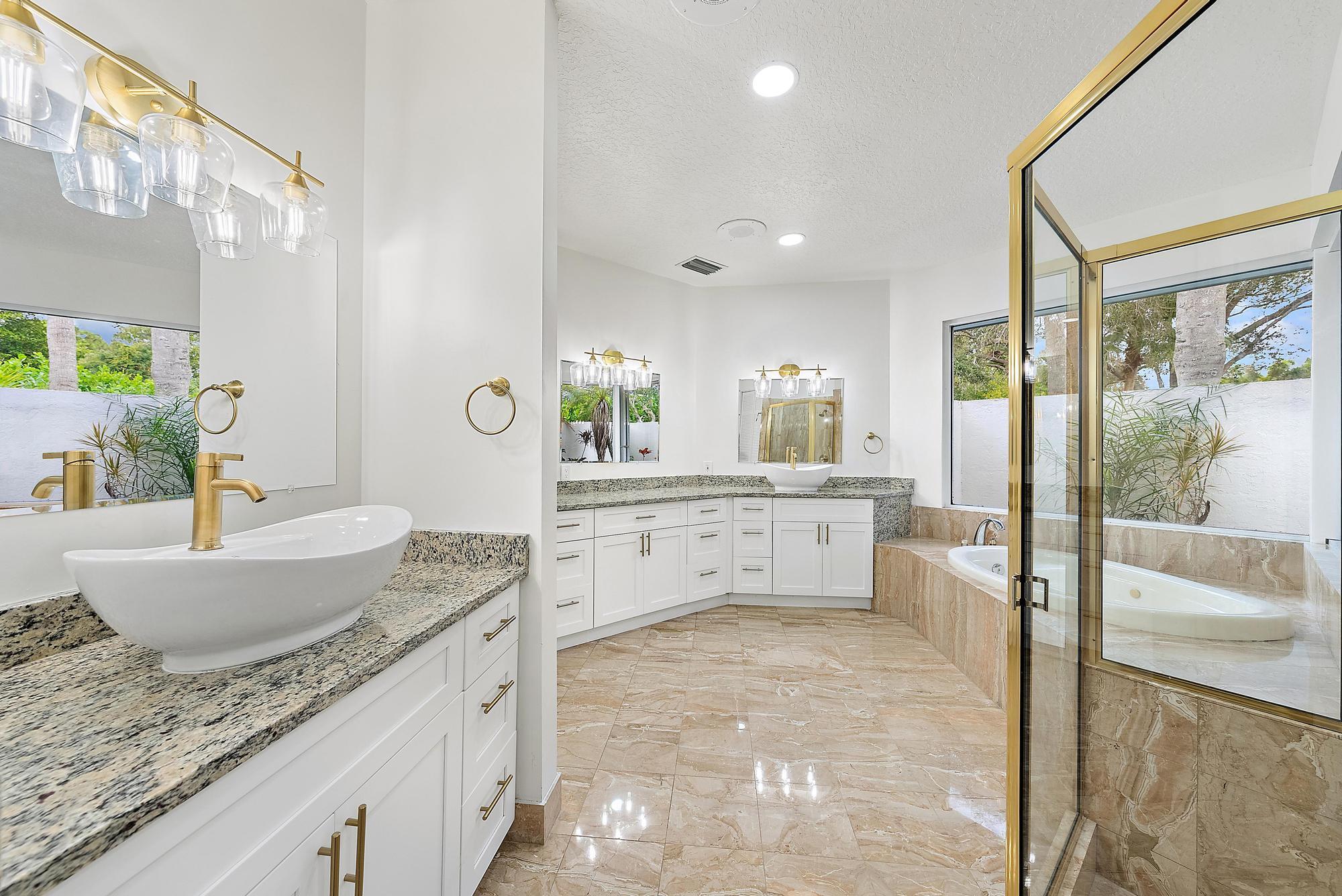 WHISPERING TRAILS 2 - Residential