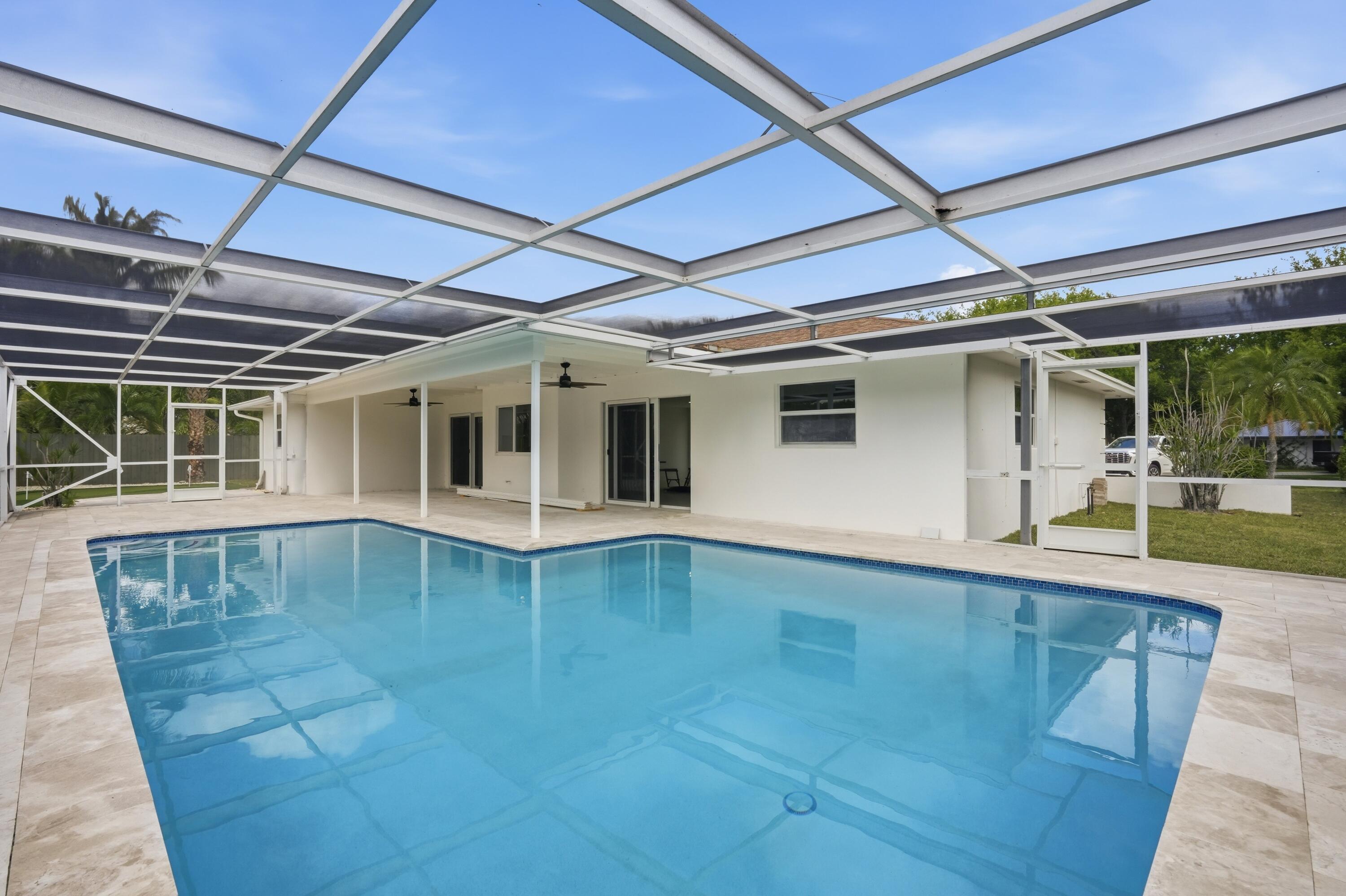 TEQUESTA - Residential