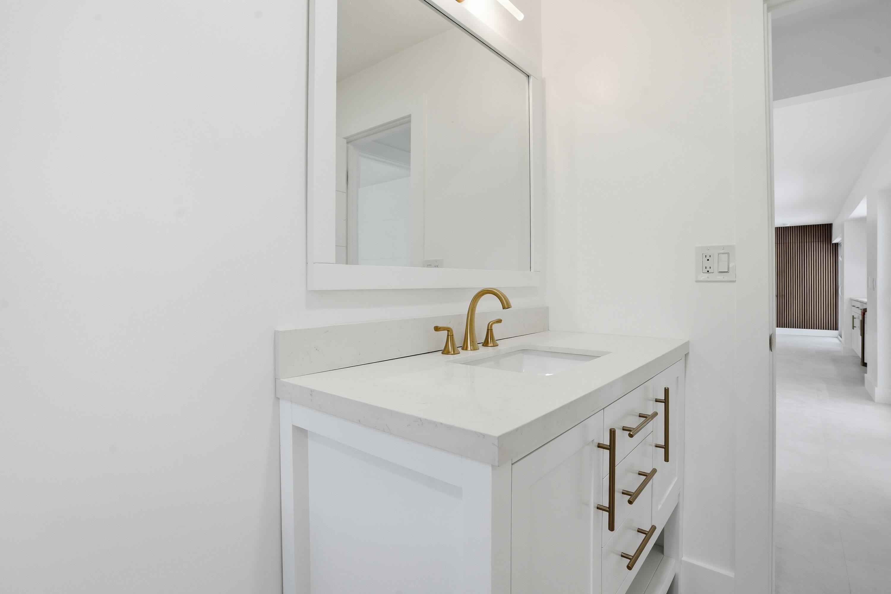 TEQUESTA - Residential