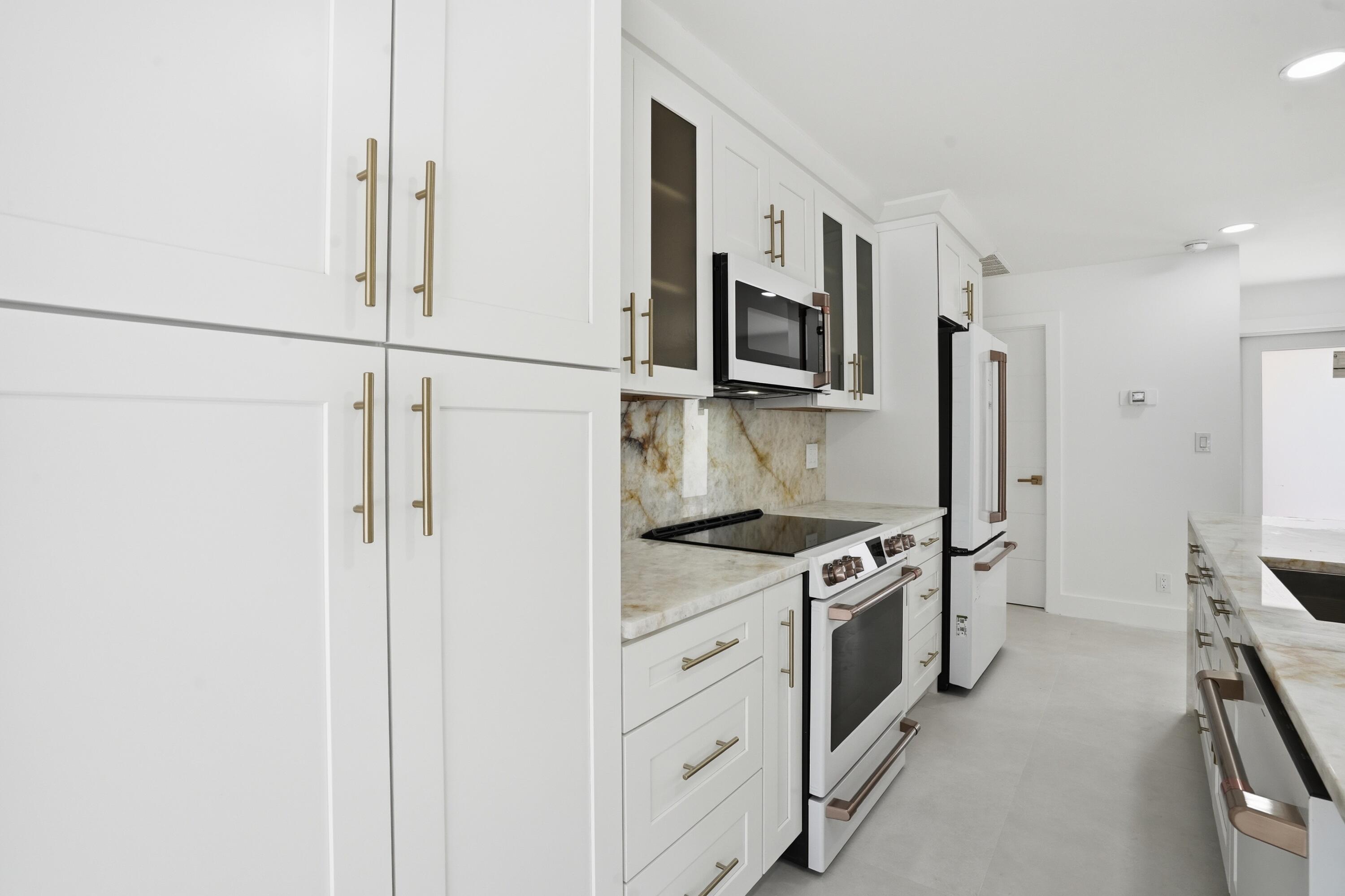 TEQUESTA - Residential