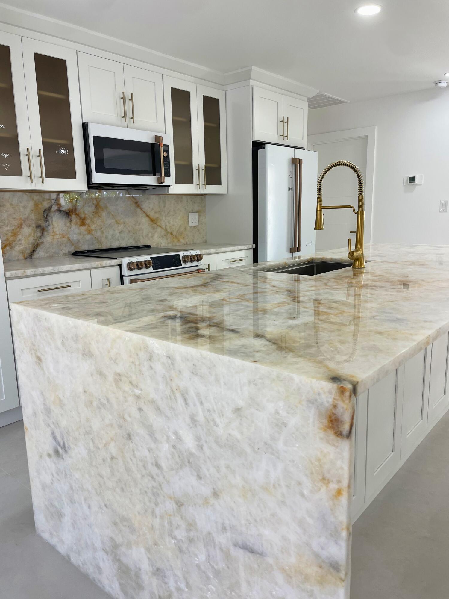 359 Country Club Drive