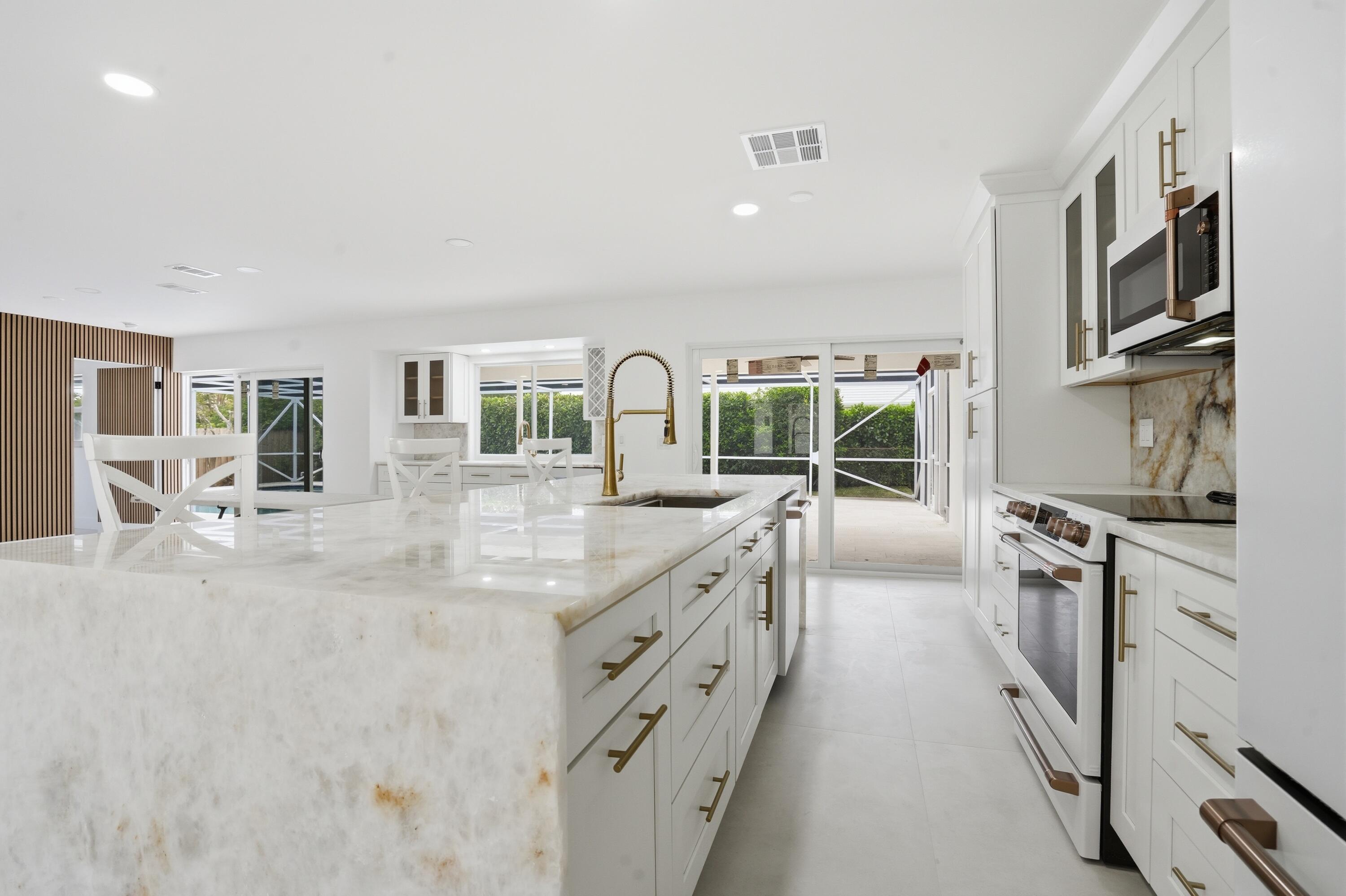 TEQUESTA - Residential