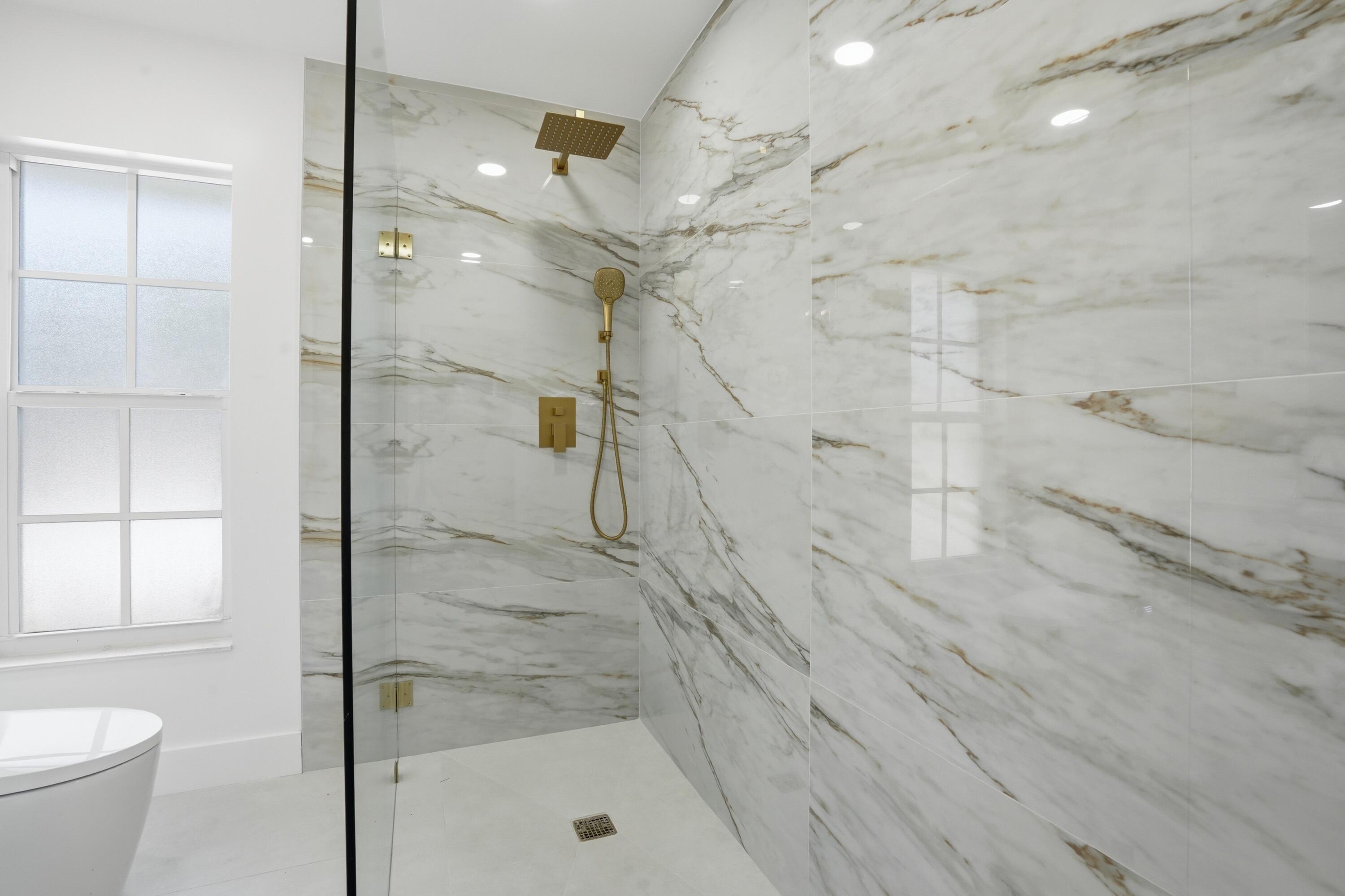 TEQUESTA - Residential