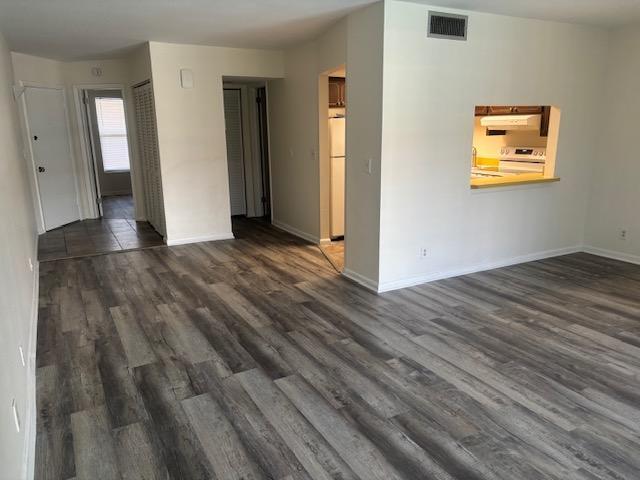 View photos, virtual tours, details... 342 Southwind Drive 223