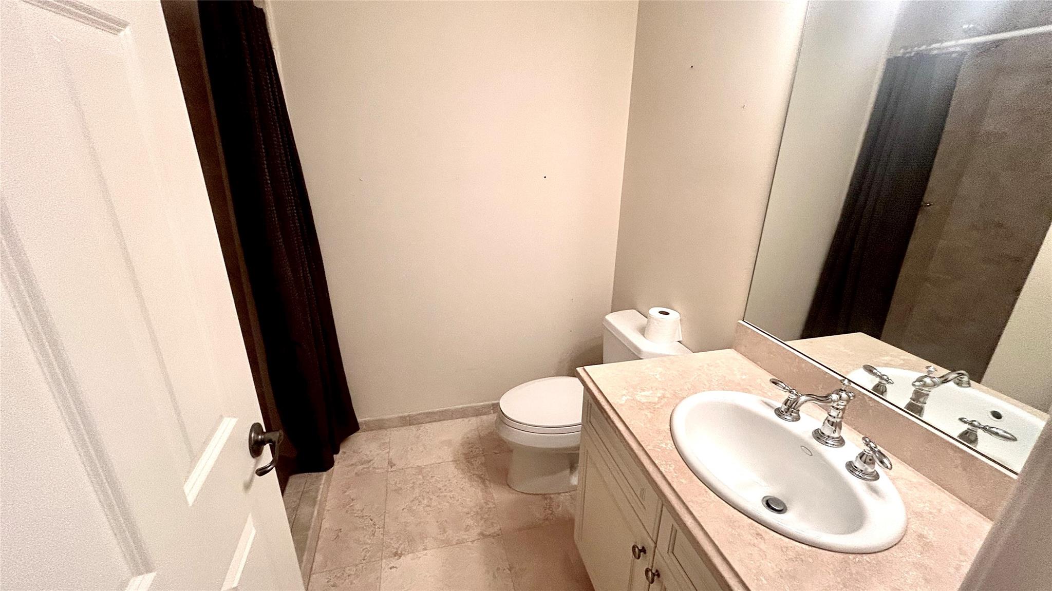 HIGHLAND ESTATES - Residential Lease