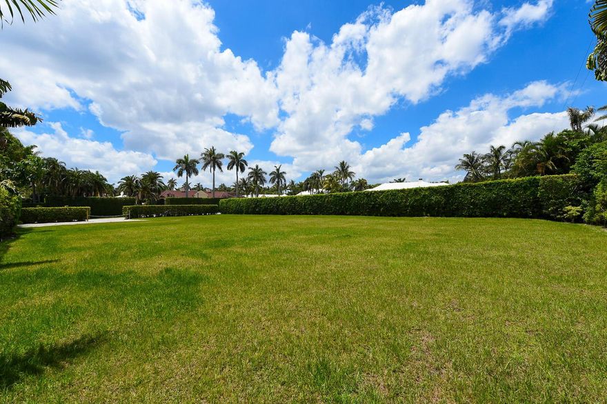 Fantastic Near North End Tangier Avenue lot with Lake Trail Access and proximity to town. Build new on this 100' x 172' lot.