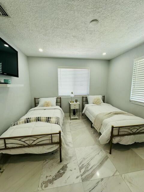 SCOTT ESTATES - Residential