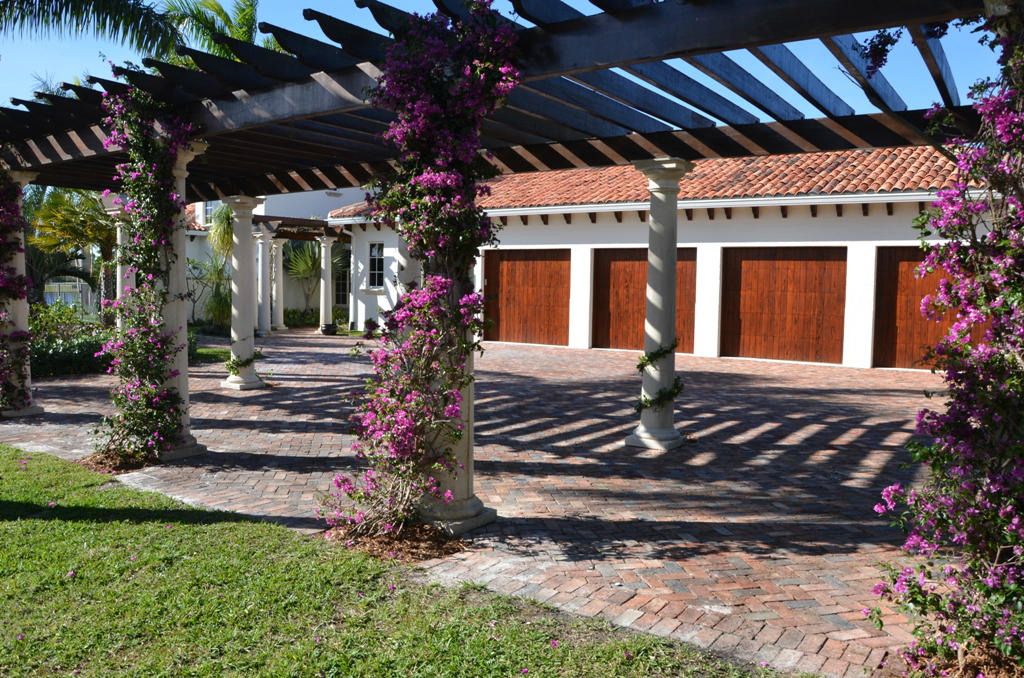 IBIS GOLF AND COUNTRY CLU - Residential