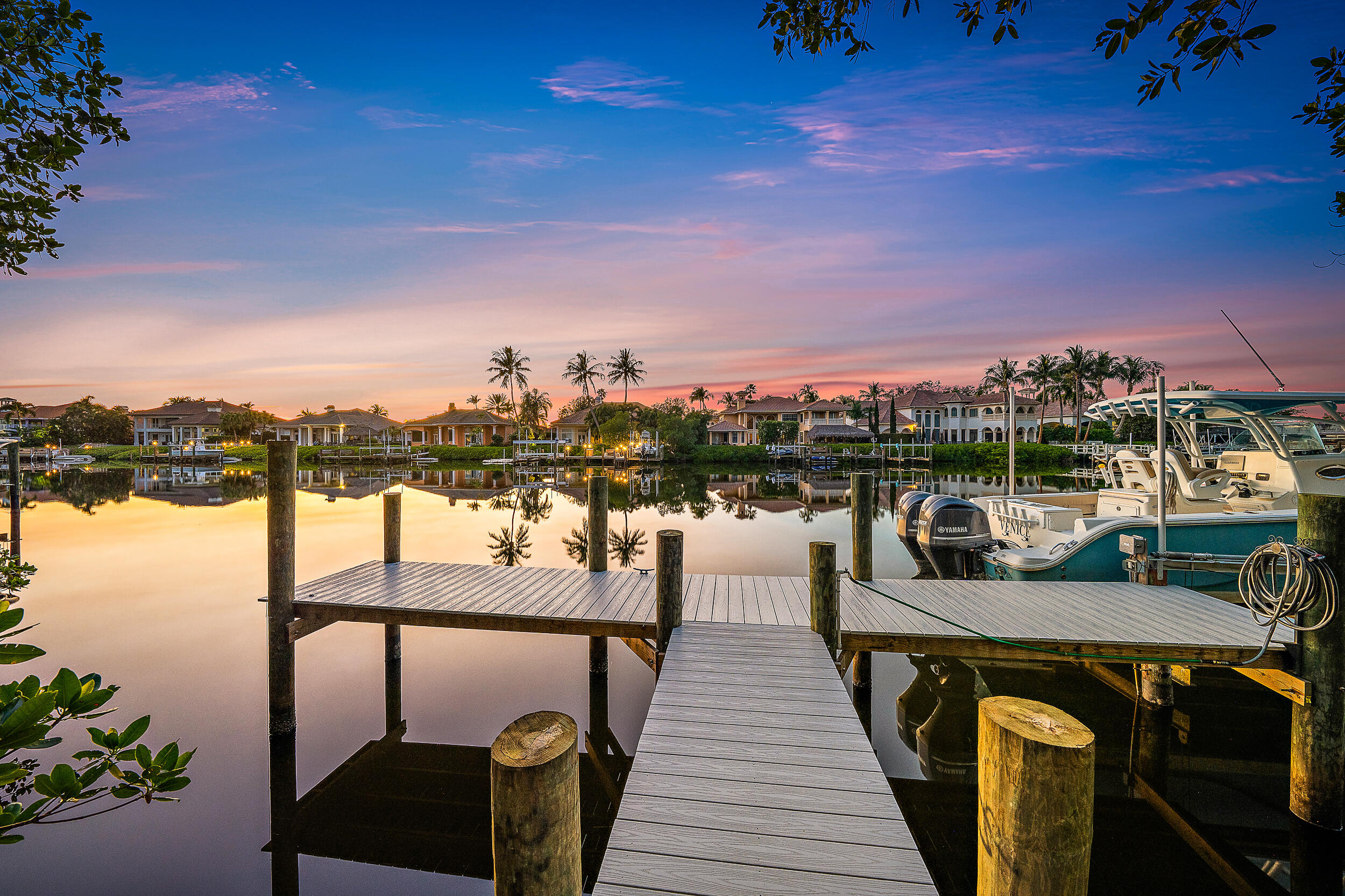 9176 SE River Terrace