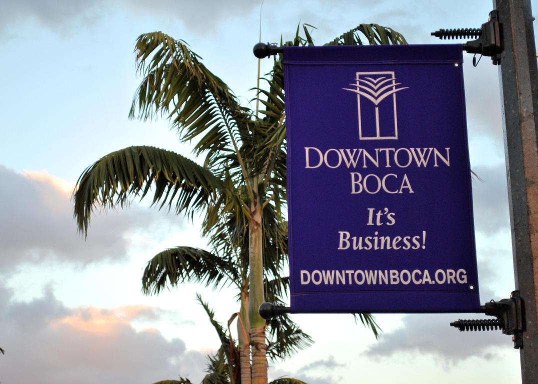 Lake Floresta - Residential