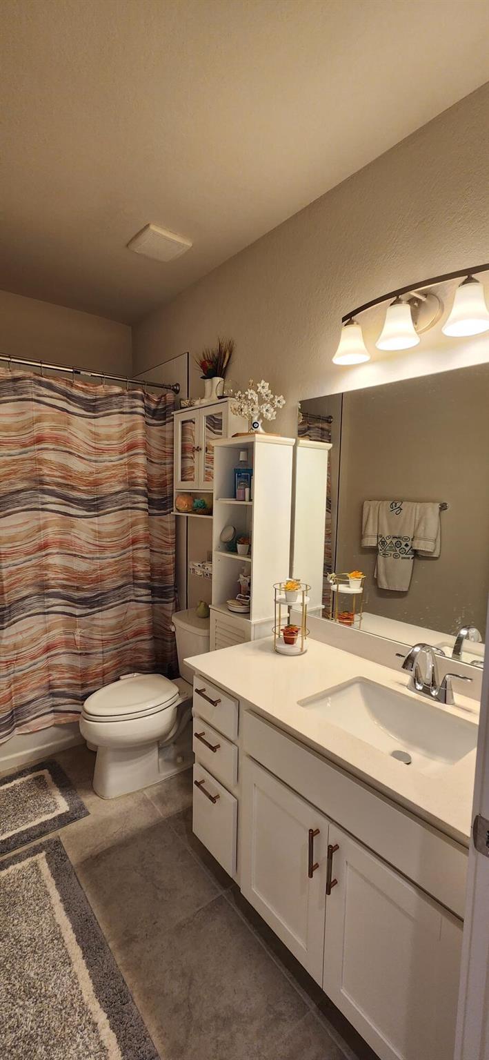 COSTA BLANCA VILLAS - Residential Lease