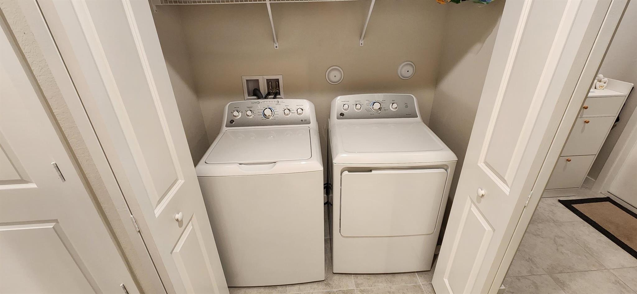 COSTA BLANCA VILLAS - Residential Lease