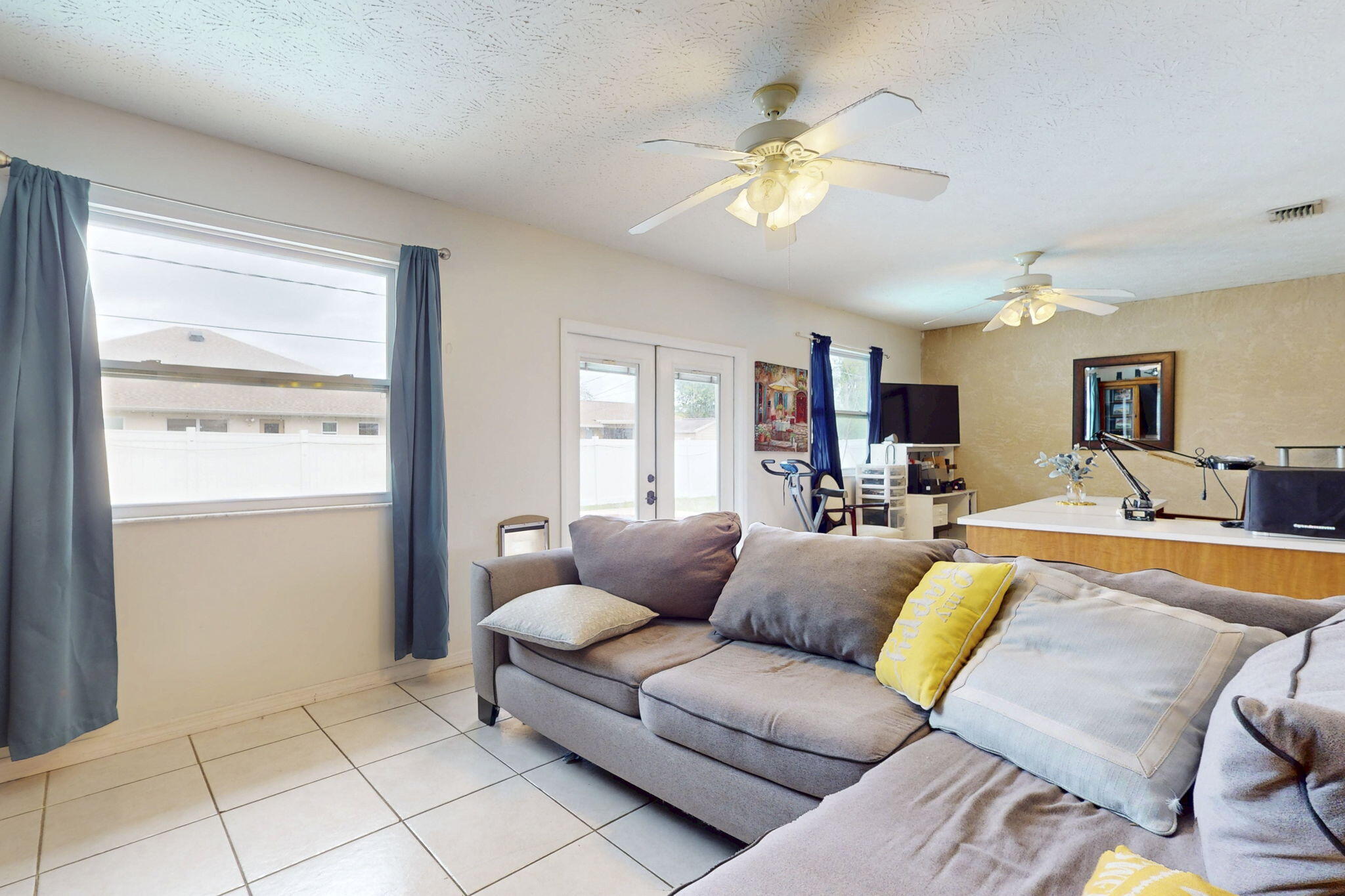 PORT ST LUCIE SECTION 25 - Residential