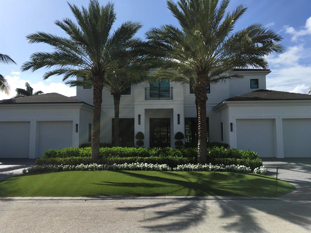ROYAL PALM YACHT & COUNTRY CLUB - Residential