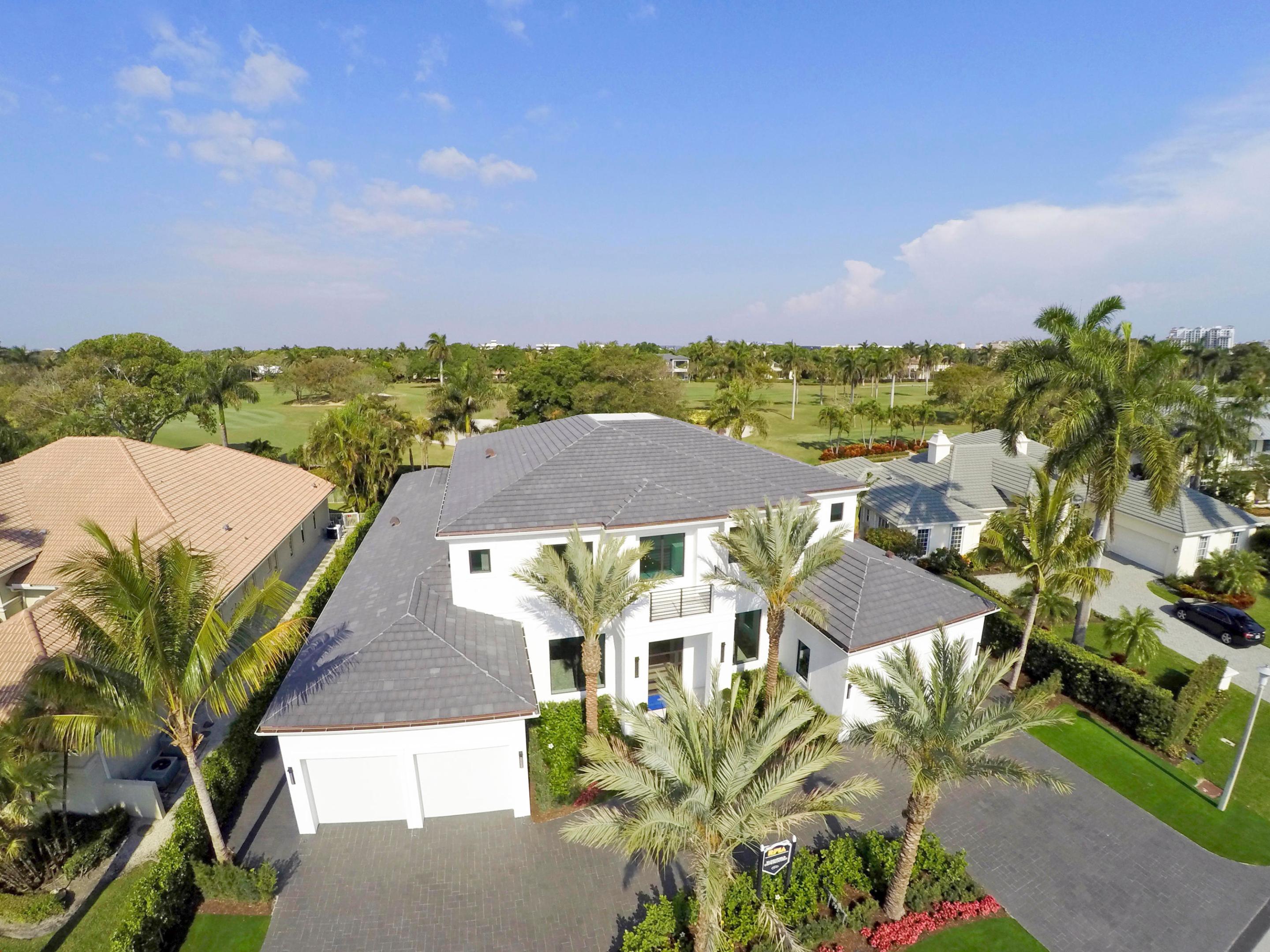 ROYAL PALM YACHT & COUNTRY CLUB - Residential