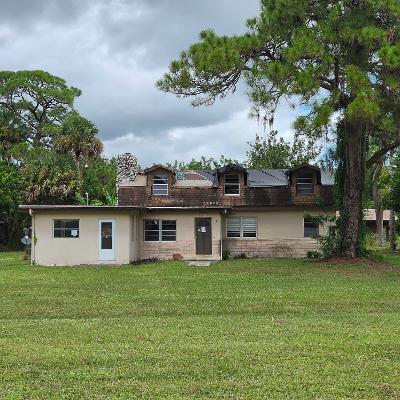 Photo of 7900 8th Street, Vero Beach, FL 32968 (MLS # B26083364)
