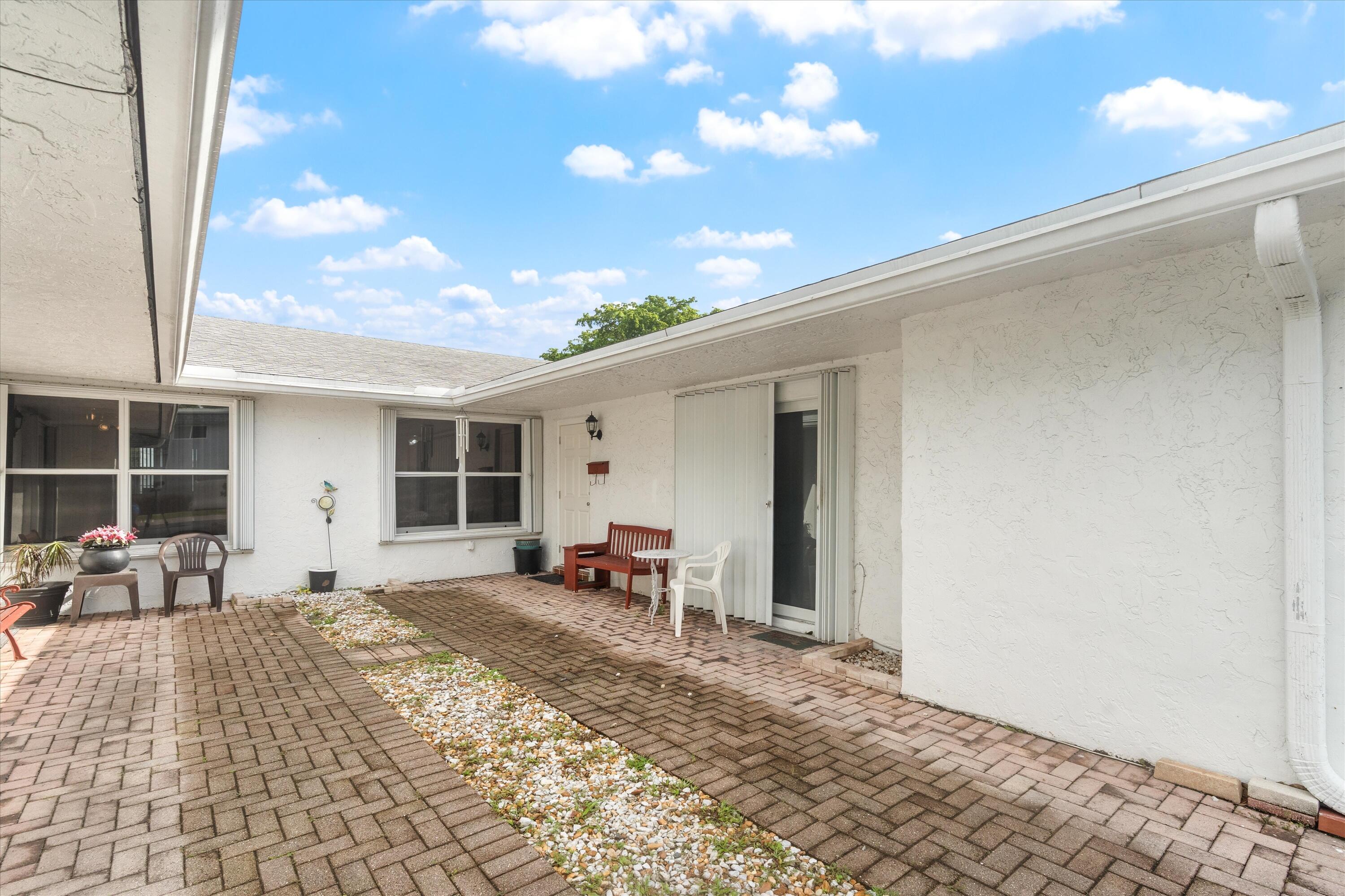 4465 SW 54th Court