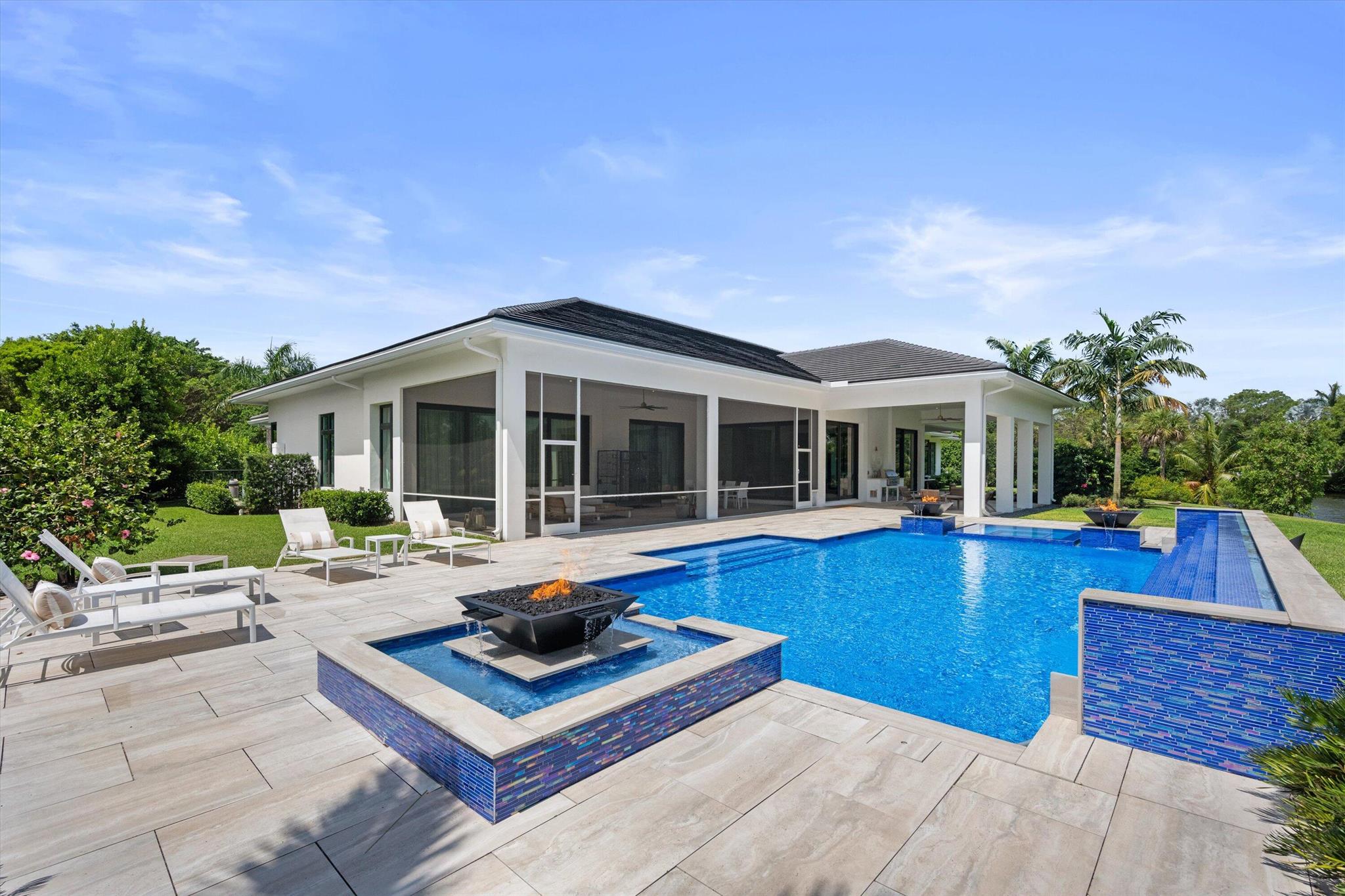 LONG LAKE ESTATES 1 AS - Residential