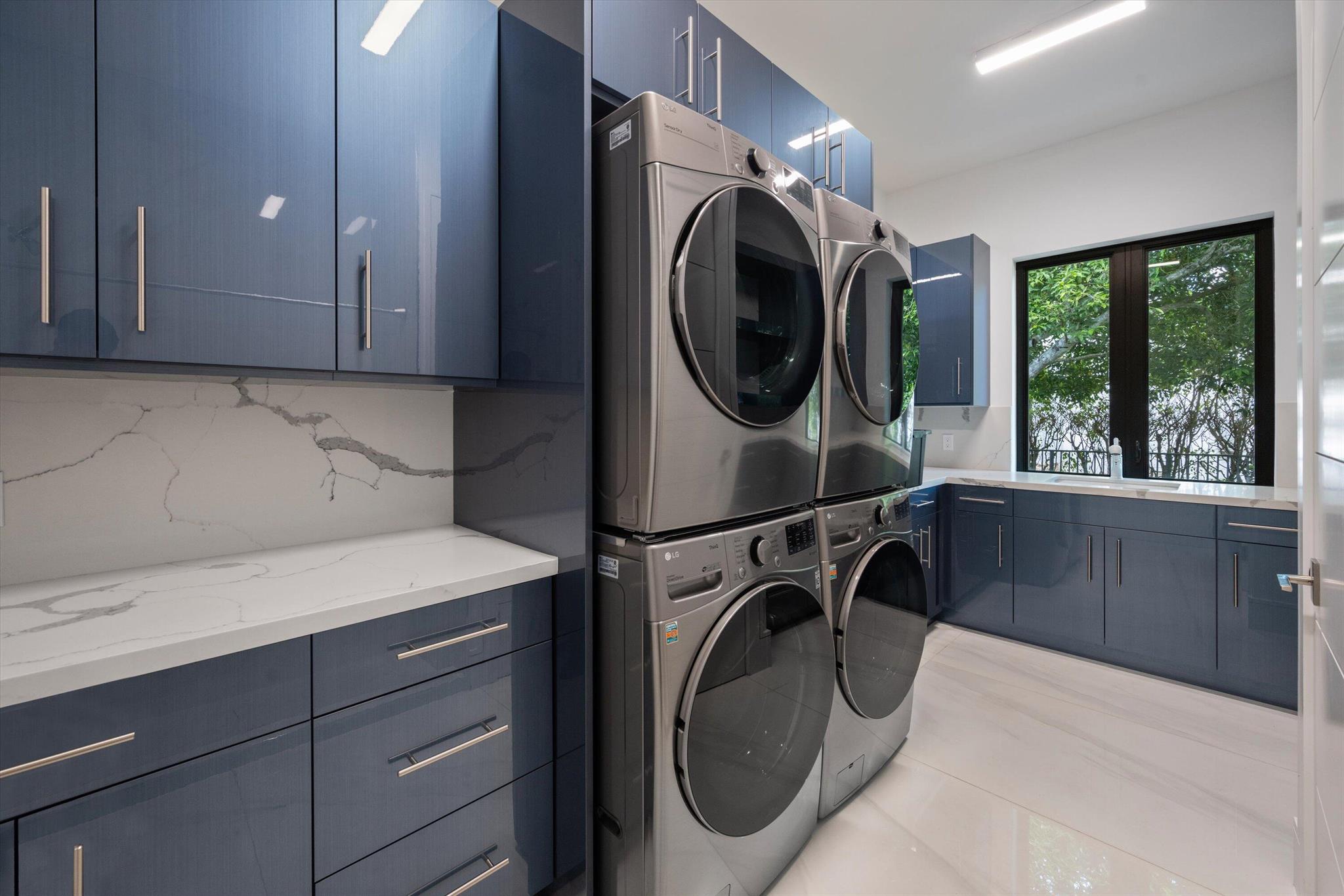 LONG LAKE ESTATES 1 AS - Residential