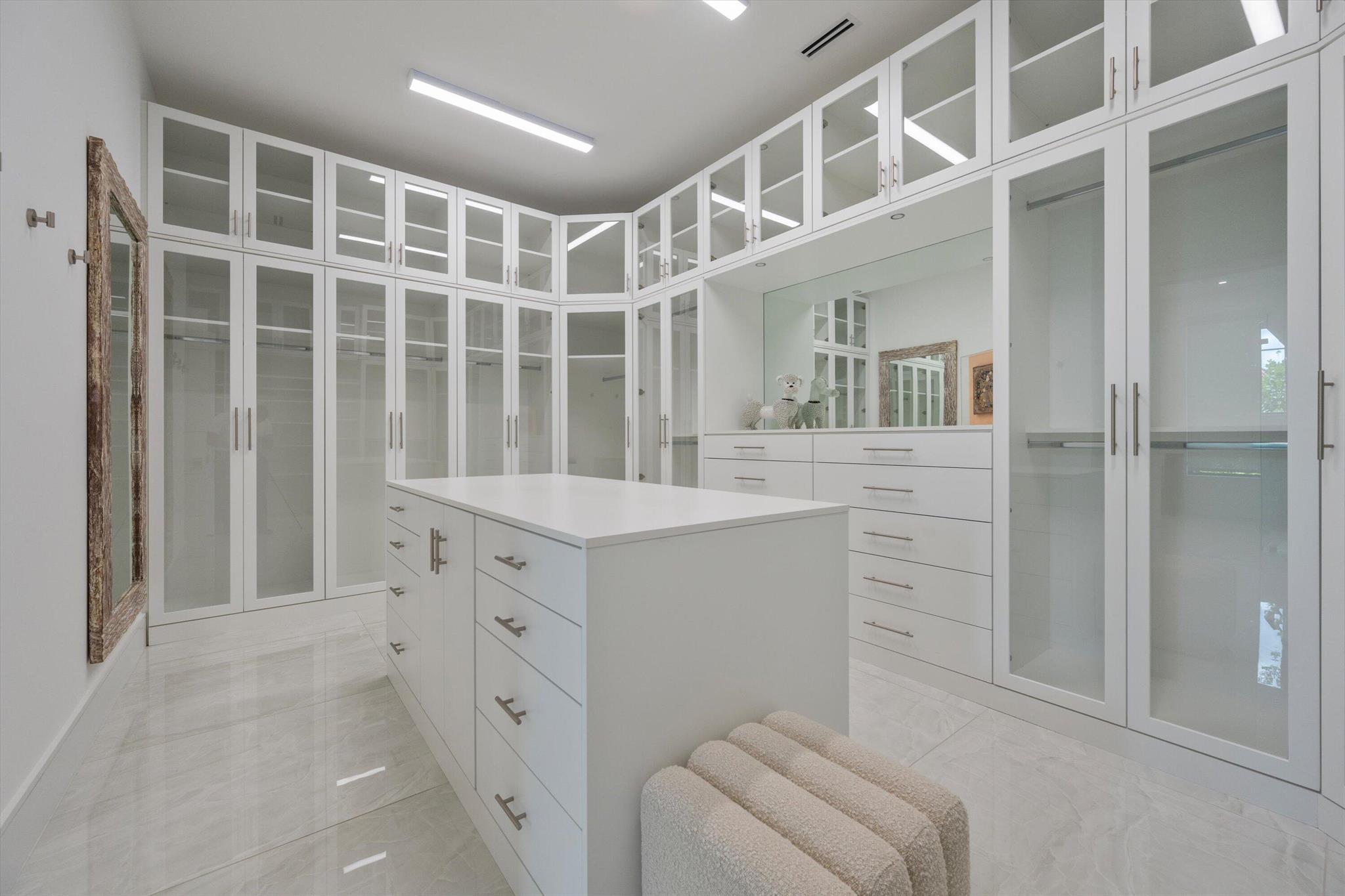 LONG LAKE ESTATES 1 AS - Residential