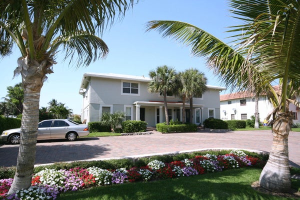 1019 BEL AIR DR APT B, HIGHLAND BEACH, FL 33487 - Image d6667a0a998bc2f1f4f263f647e75bf3/2759068622